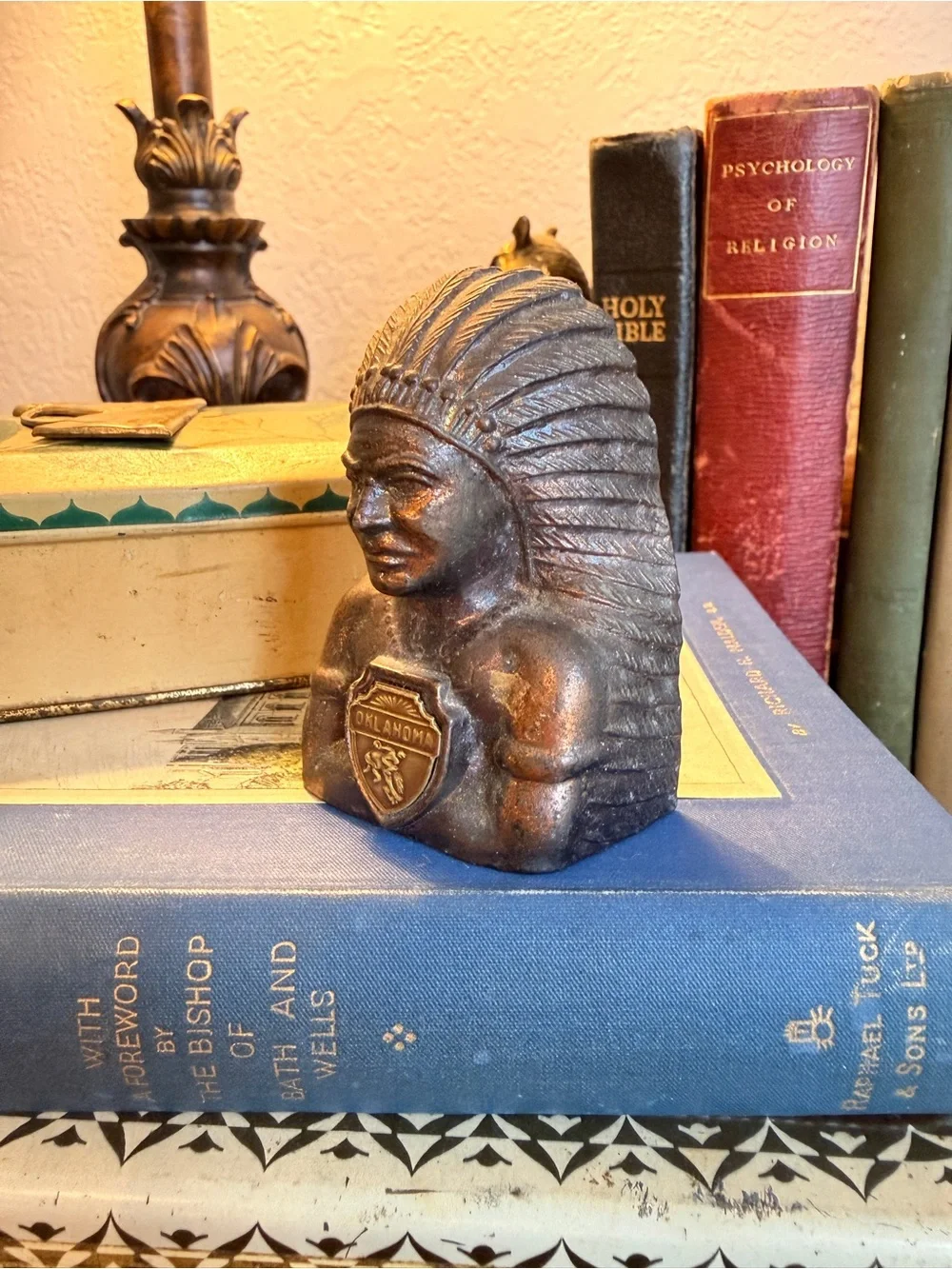 😎3/$20‼️Vintage Native American Chief Bust with Oklahoma Badge